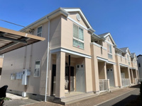 落ち着いた雰囲気の外観です