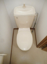 清潔感のあるトイレです