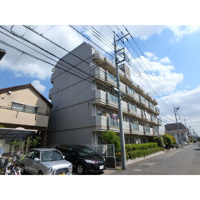 落ち着いた雰囲気の外観です