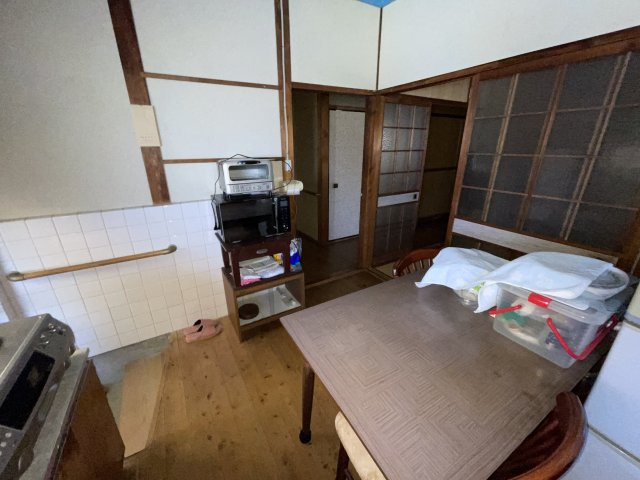 下泉町1丁目　中古戸建のキッチン