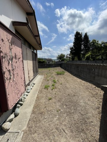 下泉町1丁目　中古戸建の庭