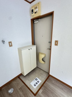 収納もある玄関です