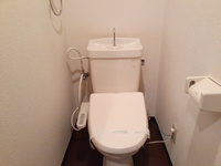 清潔感のあるトイレです