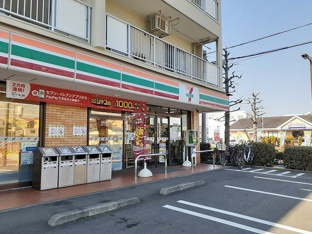 セブンイレブンまで460m