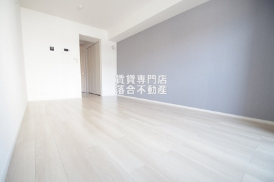 【寝室】 | カノン | 落ち着いた色調のお部屋
