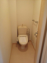 清潔感のあるトイレです