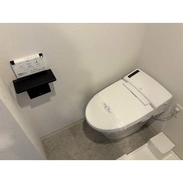 ゆったりとした空間のトイレです