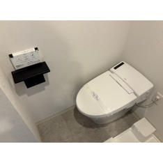 ゆったりとした空間のトイレです