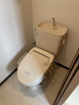 清潔感のあるトイレです