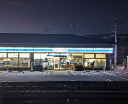 ローソンBOAT RACE江戸川前店 174m