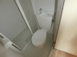シンプルで使いやすいトイレです