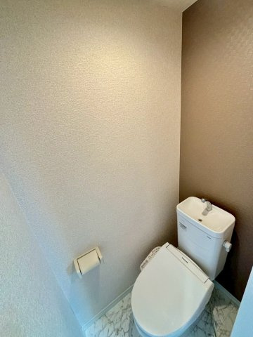 シンプルで使いやすいトイレです