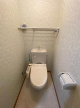 シンプルで使いやすいトイレです
