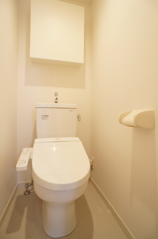 コンパクトで使いやすいトイレです