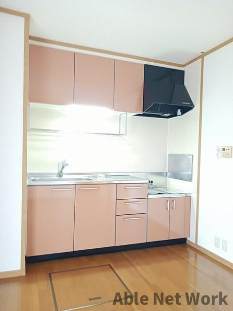 ミーツハオスのキッチン|収納豊富なキッチン