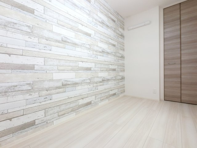 イーグルワンの洋室