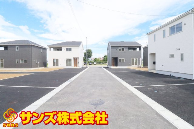 矢吹町八幡町第２１　　　５号棟　　　善郷小学校、矢吹中学区の外観|東側前面道路