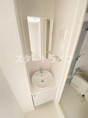 大阪市淀川区東三国６丁目の賃貸マンションの洗面所
