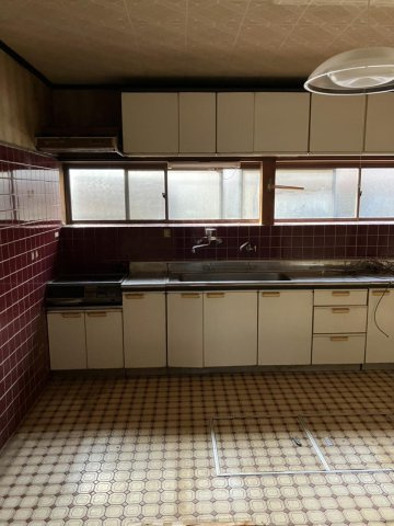 鳥取市河原町釜口中古戸建のキッチン
