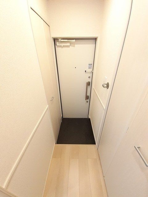 カステッロ　マルノの玄関