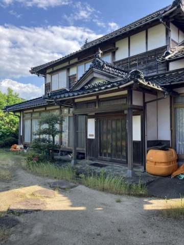 鳥取市河原町佐貫中古戸建の外観