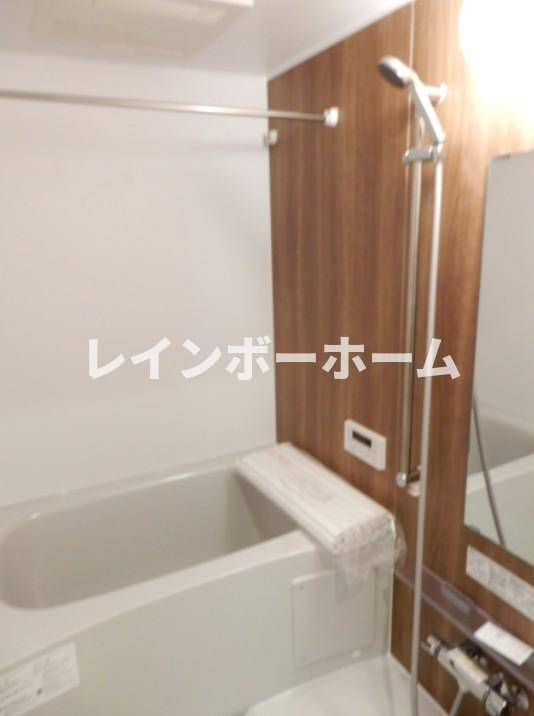 グランヴィーネIchikawaの浴室