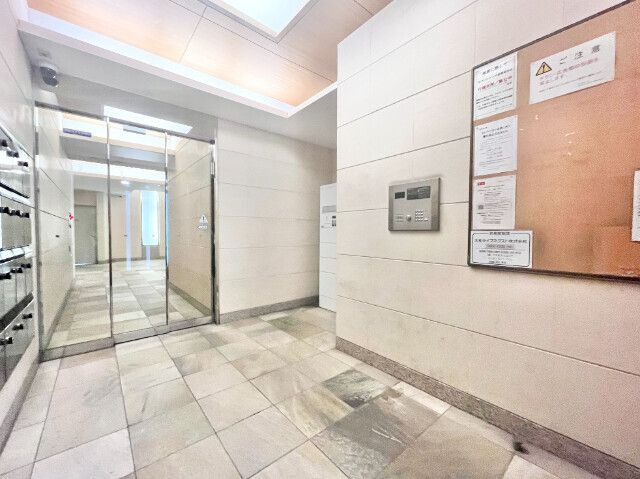 Ｔ・Ｏ　ＢＬＤＧ．１ｓｔ．のロビー