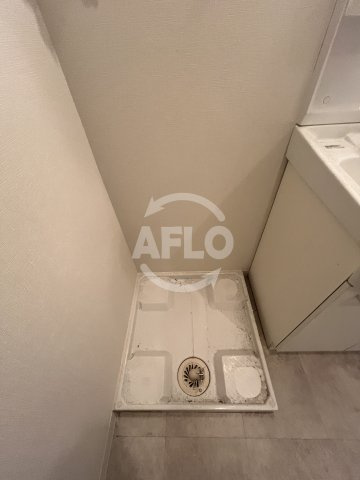 S-FORT新大阪イーストの洗面所|S-FORT新大阪East　洗濯パン
