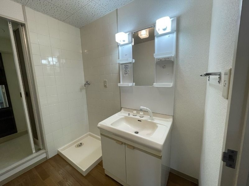 関寅ビル第２の洗面所|他部屋参考写真