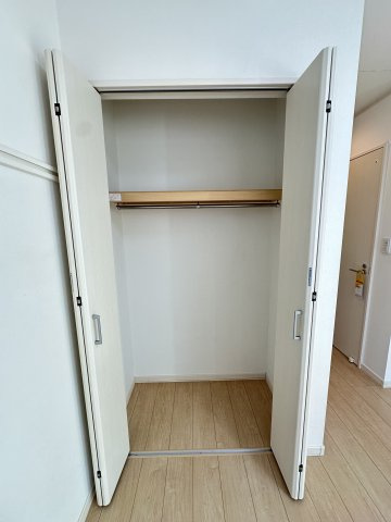 ルミナス鶴ヶ峰の収納|便利な収納スペースです