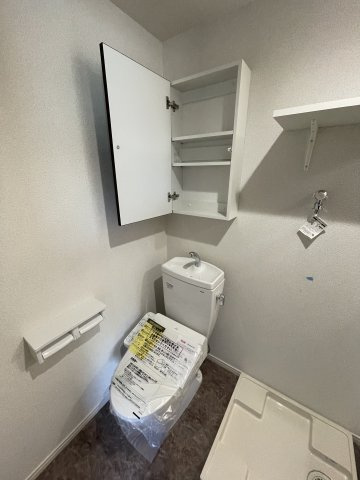 ベイルーム県立大学Ⅱのトイレ|落ち着いたトイレです