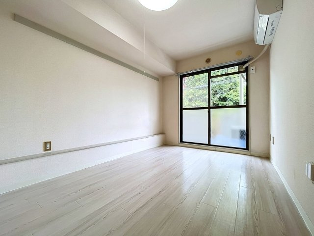 エクセレントハイム下高井戸の洋室|洋室です
