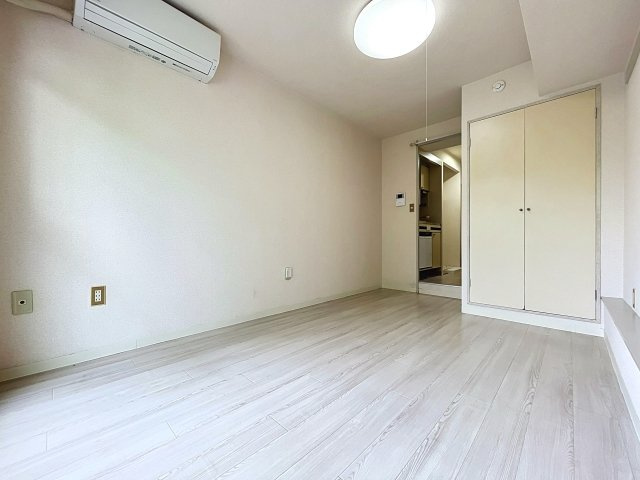 エクセレントハイム下高井戸の洋室|スタンダードな洋室です