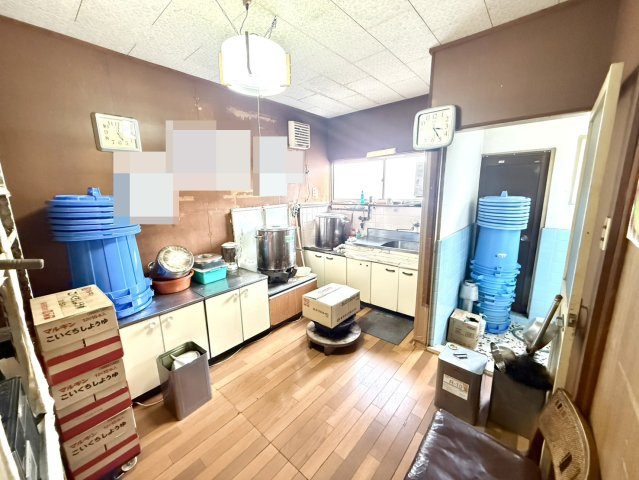 貝塚市半田2丁目　中古戸建のキッチン
