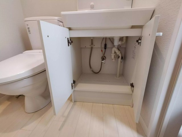 AP208 Apartmenthouse 足立舎人のトイレ|清潔感のあるトイレです