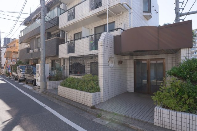AP1502 レオパード立川 202の外観|外観もきれいです