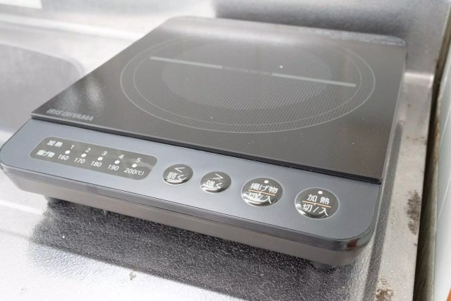 AP1466 サンライフ宮の下 302のキッチン|コンパクトなキッチンで掃除もラクラク