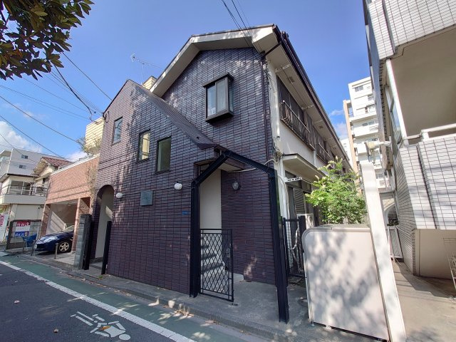 コーポ・ルピナスの外観|きれいな外観です