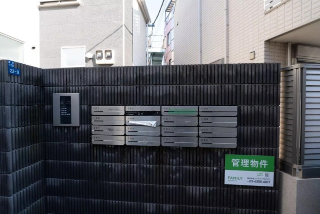 AP1239 サークルハウス京成小岩 103のエントランス|建物の内部です