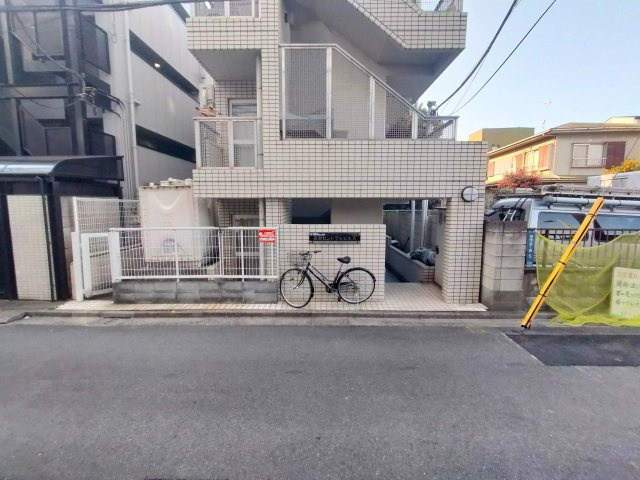 AP120 赤羽セントラルヒルズ 101の外観|外はこのようになっています