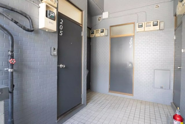 AP1073 クロノス北烏山 205のロビー|清潔なロビーです
