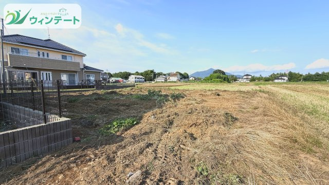 【外観】 | 下妻市高道祖 売地 | 陽当たり・開放感ともに良好な現地。理想の住まいづくりにおすすめの立地です。