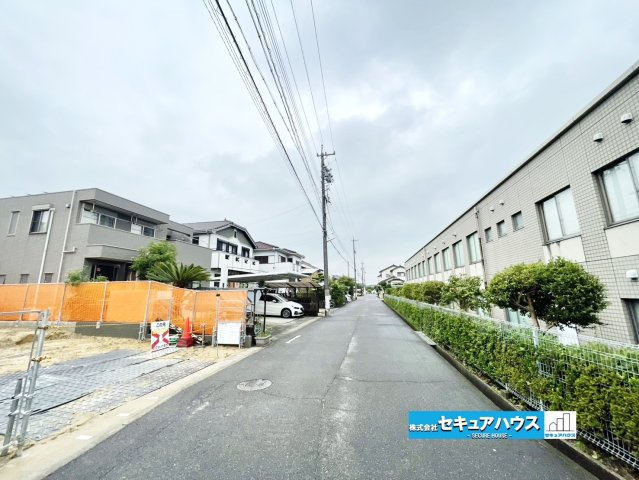 【同施工物件ご案内可能】知多市にしの台　全1棟の前面道路含む現地写真|事前予約にて現地ご見学いただけます！お気軽にお問い合わせください♪
■株式会社　セキュアハウス■
住宅ローンに強く、知識、経験豊富なスタッフ在籍
お客様に寄り添い、ご成約後もサポート致します。