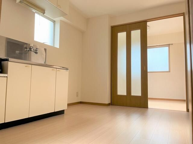 ラ・パイクスⅡの居間・リビング|他部屋参考写真