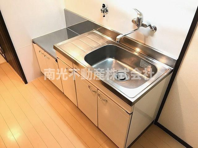 リバーサイド金岡 七番館のキッチン