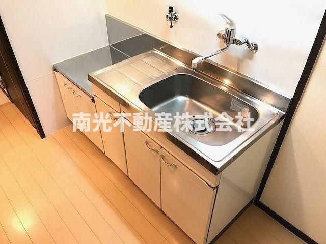 リバーサイド金岡 七番館のキッチン
