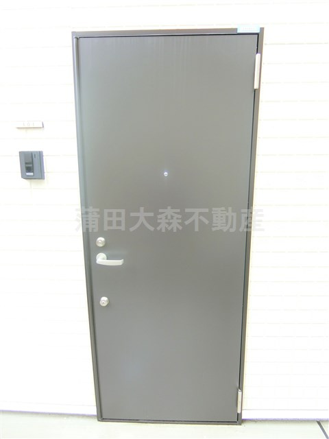 K-house西蒲田の玄関