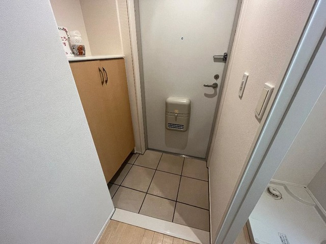 ユニヴァリィ　ルミナスの玄関|シューズボックス付きの玄関です★