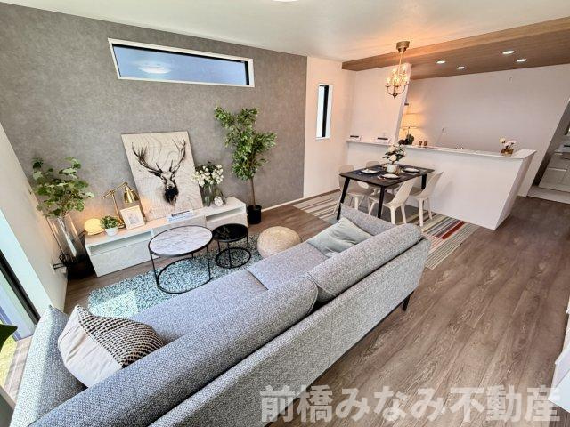 【新築】前橋市関根町　２号棟(全３棟)　グラファーレ　新築建売分譲の居間・リビング