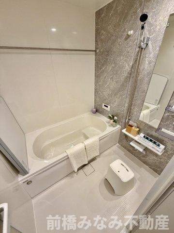 【新築】前橋市関根町　２号棟(全３棟)　グラファーレ　新築建売分譲の浴室